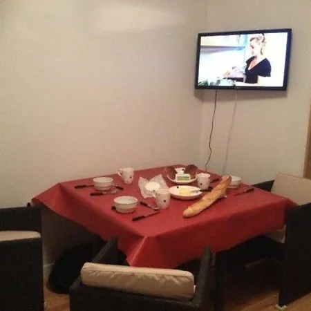 Apartment Detente A